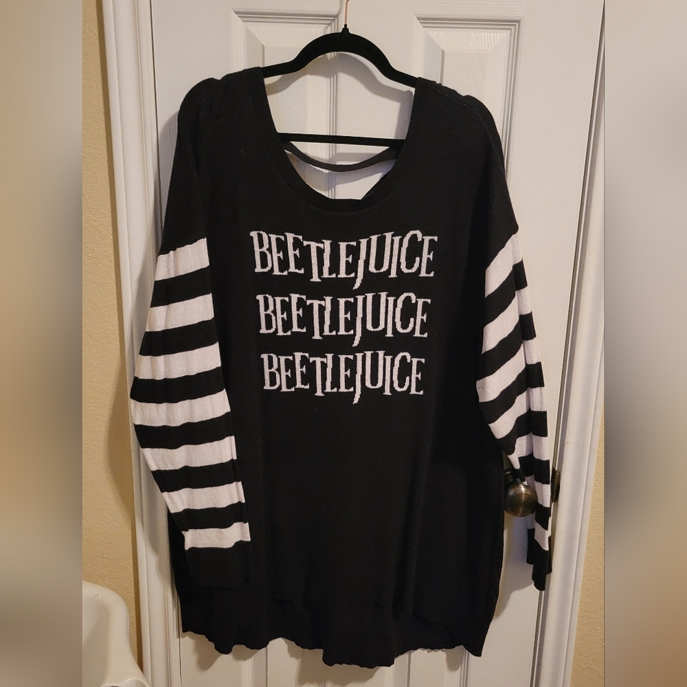Torrid Beetlejuice Sweater • Size 3